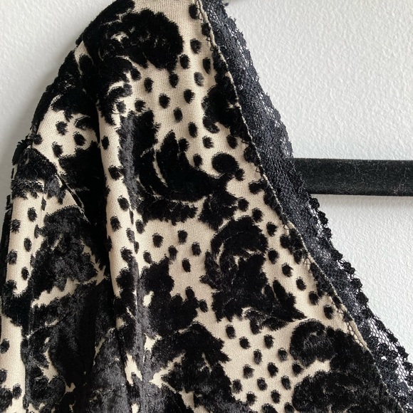 FREE PEOPLE | vneck dress with velvet floral appliqué - Picture 4 of 6